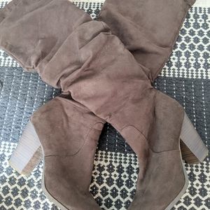 Carlos Santana brown knee slouch boots heels over knee 8